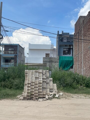  Plot For Sale in Sector 124