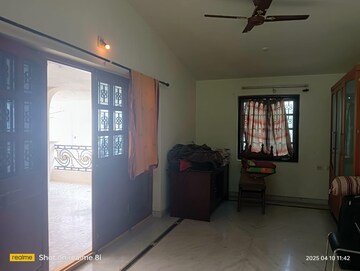 Room in 3 BHK Independent House at Yapral – for Sale