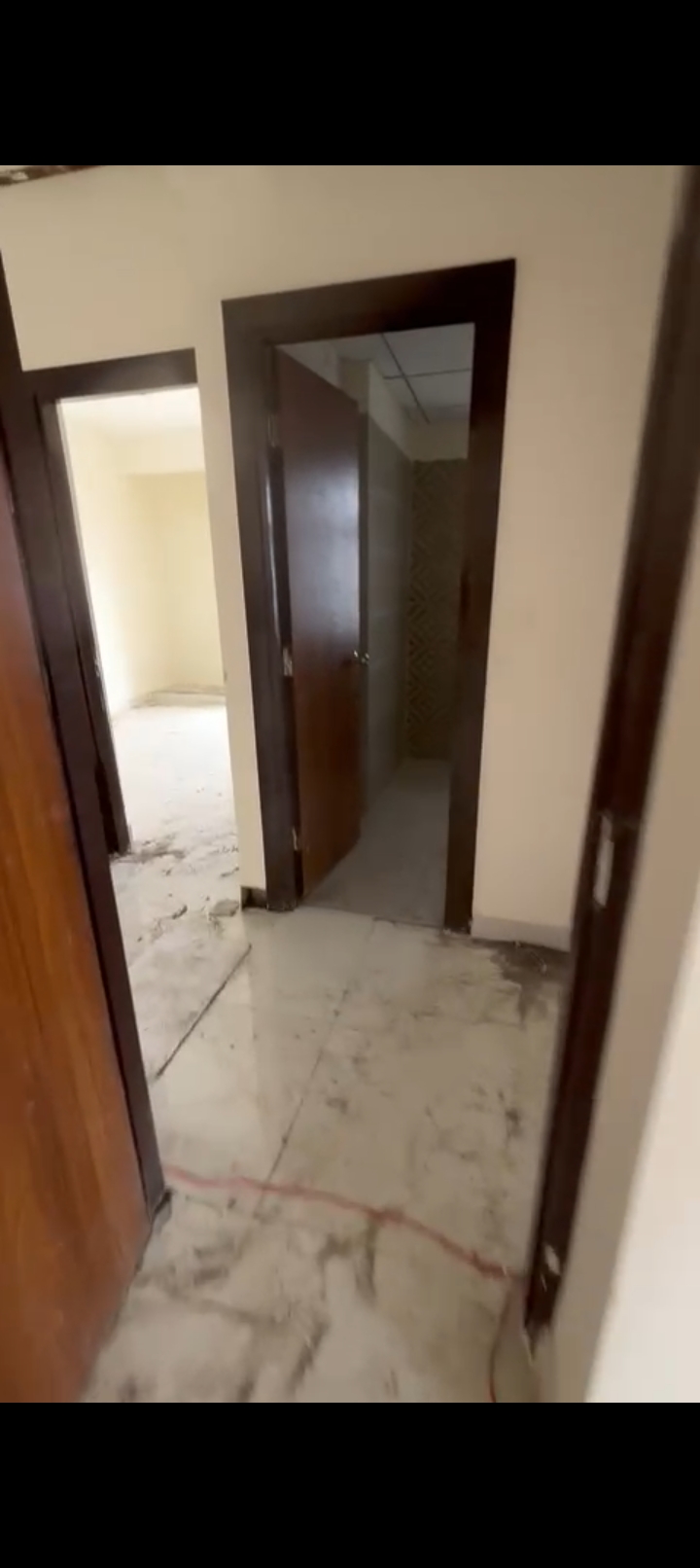3 BHK + Servant Room Apartment For Sale in VVIP Mangal