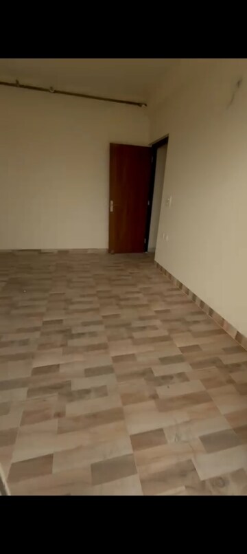 Room in 3 BHK Apartment at VVIP Mangal, Raj Nagar Extension – for Sale