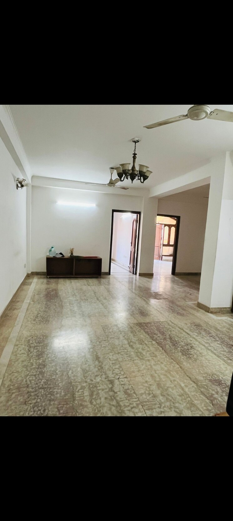 Room, saket 3 Bedroom 1500 Sq.Ft. Builder Floor In Saket Delhi 9121736