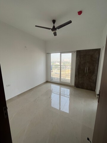 2 BHK Apartment For Rent in Ace Divino, Sector 1 Greater Noida