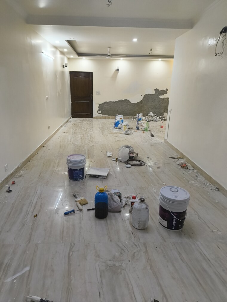 Hall, vasant kunj 3.5 Bedroom 2200 Sq.Ft. Apartment In Vasant Kunj Delhi 9121848