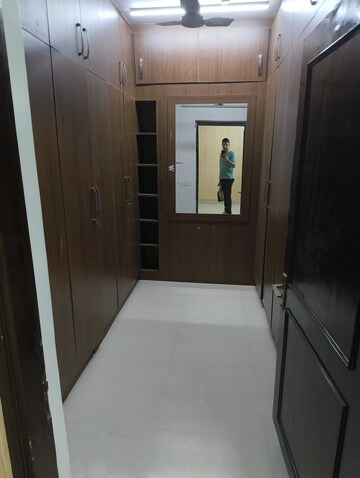 Cupboard in 3.5 BHK Apartment at Vasant Kunj – for Rent