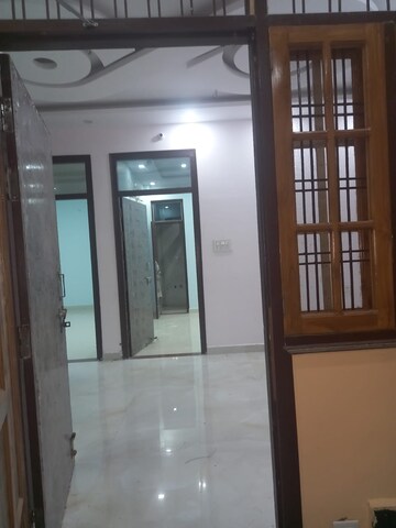 Room in 2 BHK Independent House at ORO City, Jankipuram – for Rent
