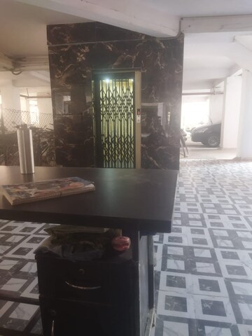 Living Room in 2 BHK Independent House at Gomti Nagar – for Rent
