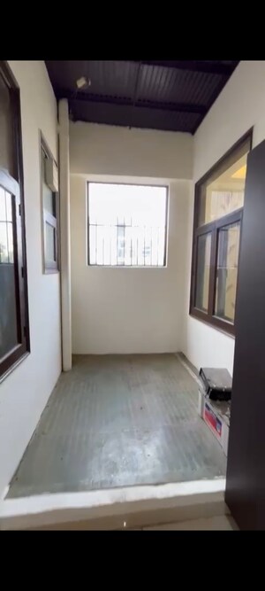 Building Lobby in 3 BHK Builder Floor at Nandini The Vasundhara Grand, Vasundhara Sector 15 – for Rent