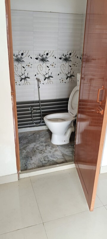 Attached Bathroom in 2 BHK Apartment at Baghajatin – for Rent