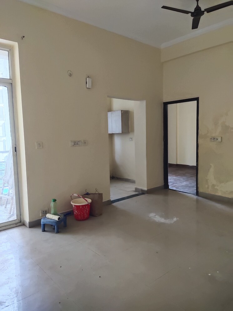 Room, assotech-windsor-court 2 Bedroom 990 Sq.Ft. Apartment In Sector 78 Noida 9121908