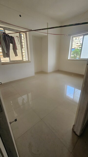 Room in 2 BHK Apartment at Baghajatin – for Rent