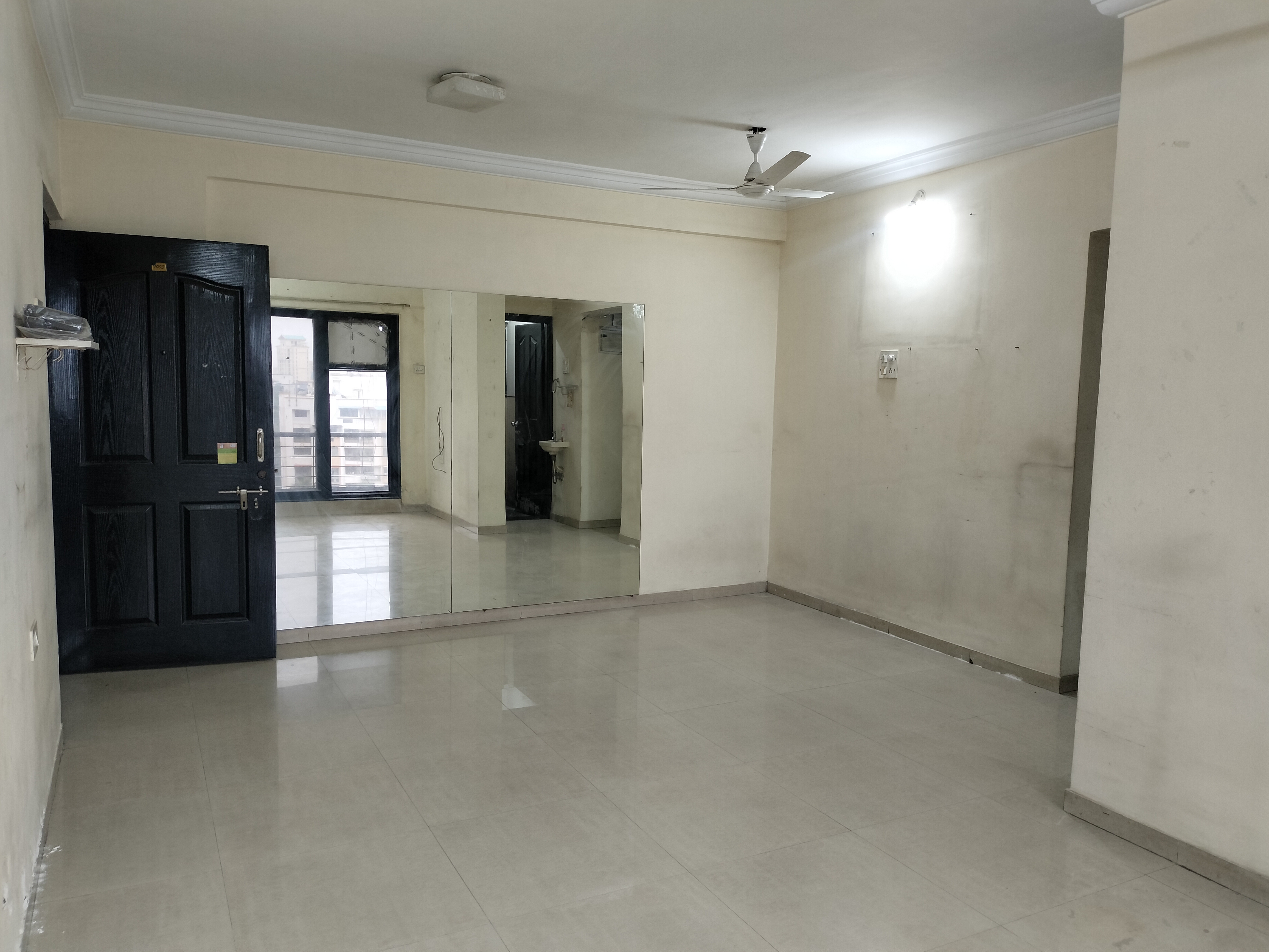 1 BHK Apartment For Rent in Lalani Residency
