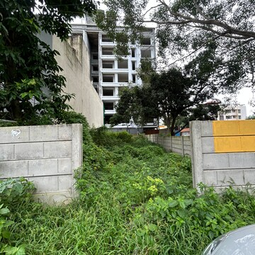 Plot For Sale in Vikas Colony