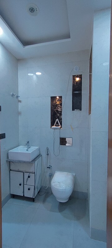 Bathroom in 3 BHK Builder Floor at RPS Palm Drive, Sector 88 – for Sale