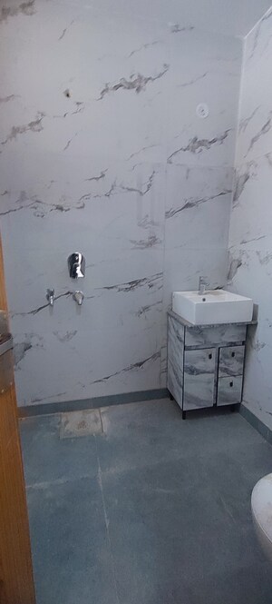 Bathroom in 3 BHK Builder Floor at RPS Palm Drive, Sector 88 – for Sale