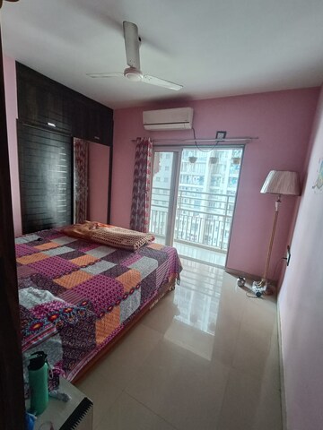 Bedroom in 3 BHK Apartment at Indiabulls Greens, New Panvel – for Rent