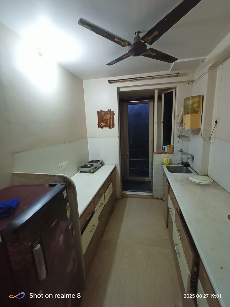 Kitchen, sher-e-punjab 3 Bedroom 1100 Sq.Ft. Apartment In Andheri East Mumbai 9122016