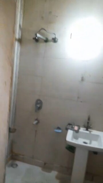 3 BHK Builder Floor For Rent in BPTP Parklands, Sector 76