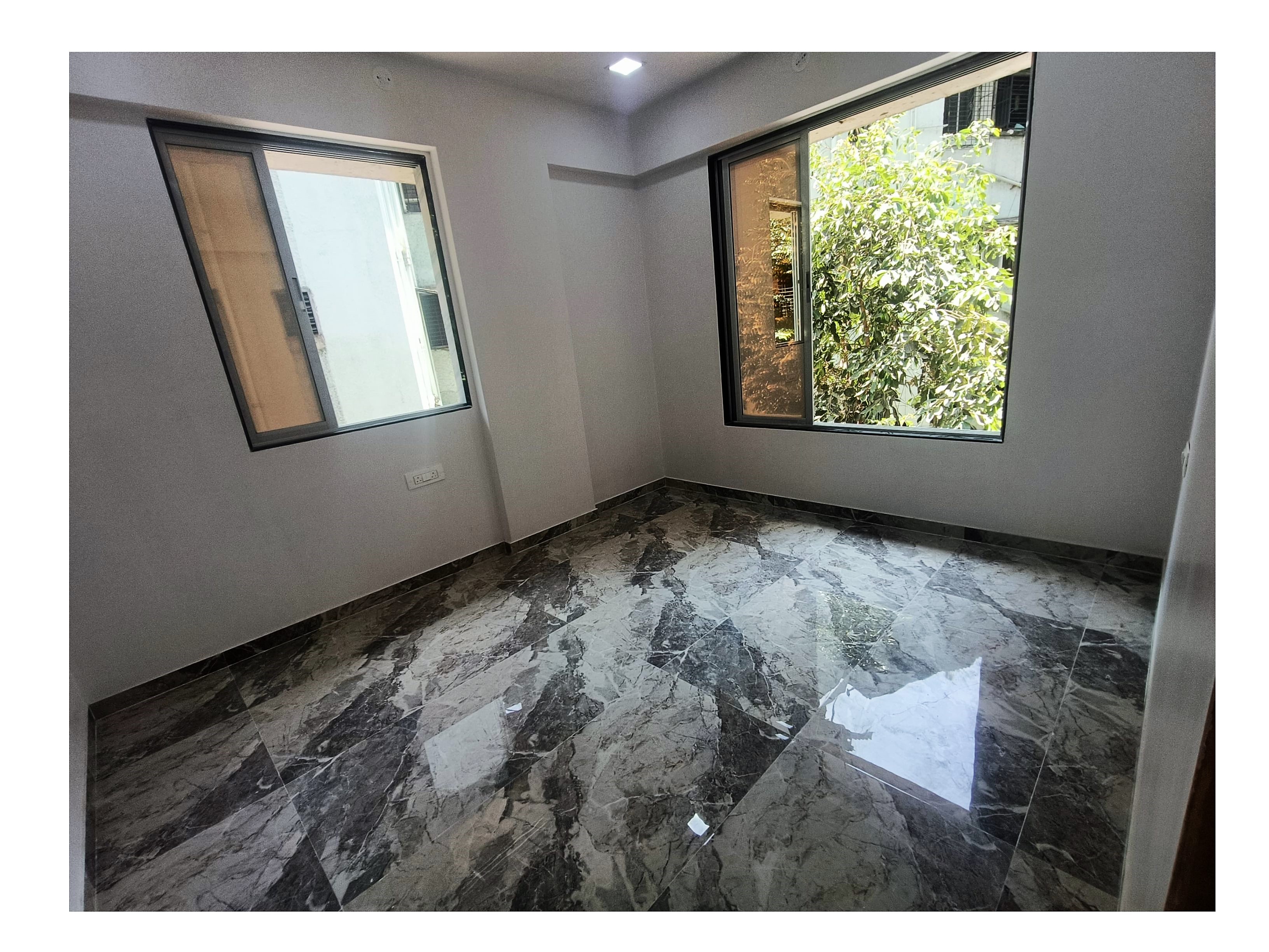 2 BHK Apartment For Sale in Om Swami Chetana
