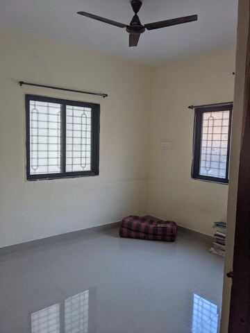 Room in 1 BHK Independent House at Thite Nagar – for Rent