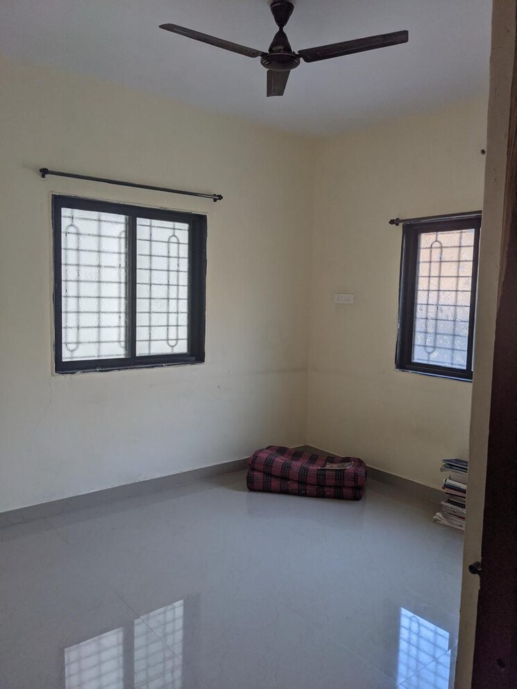 Room, thite nagar 1 Bedroom 550 Sq.Ft. Independent House In Thite Nagar Pune 9122072
