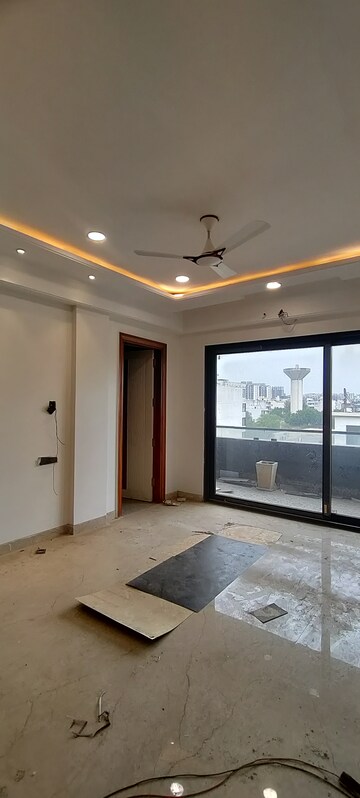 3 BHK Builder Floor For Rent in Puri Aman Vilas, Sector 89