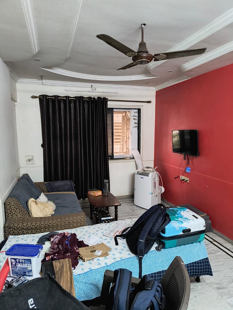 Living Room, ng-complex 1 Bedroom 500 Sq.Ft. Apartment In Andheri East Mumbai 9122175