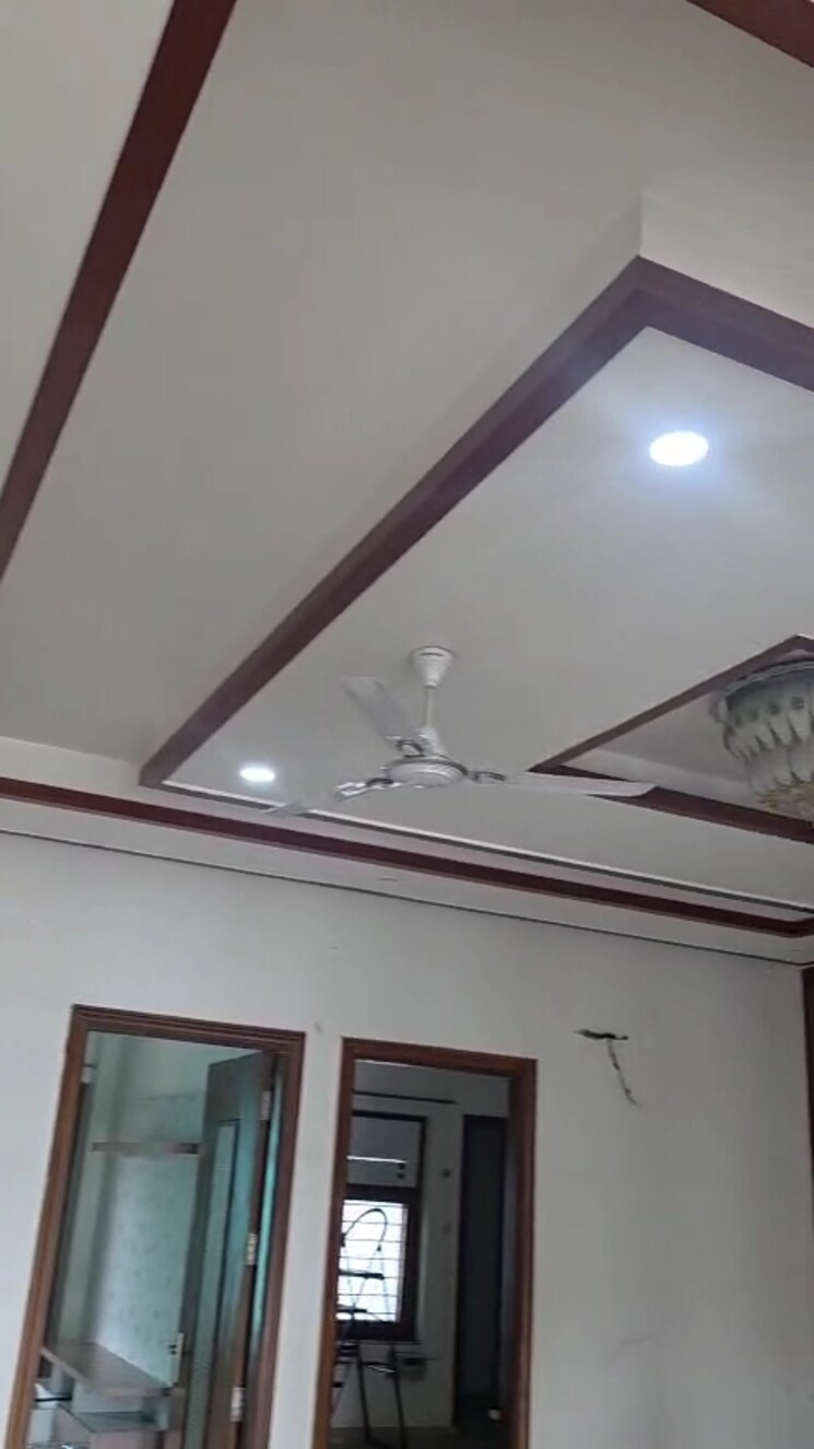 undefined, bptp-parklands 3 Bedroom 250 Sq.Yd. Builder Floor In Sector 76 Faridabad 9122100