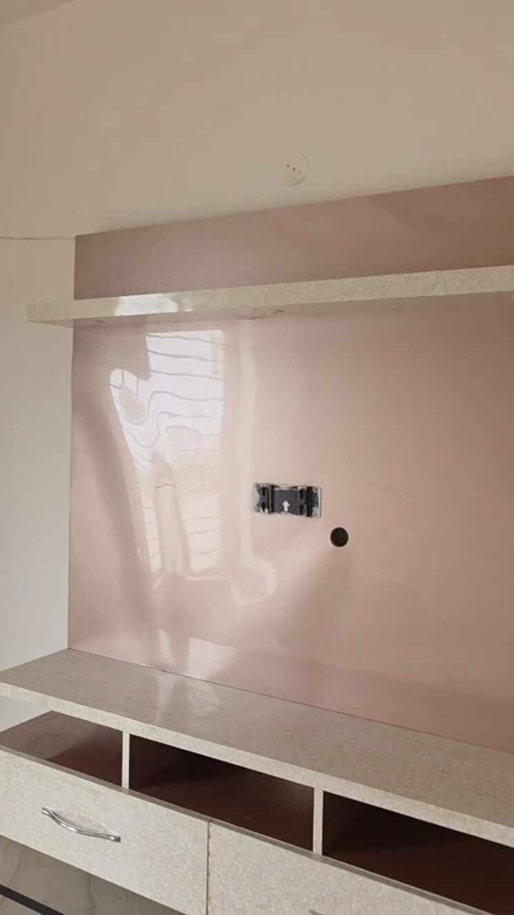 Room, bptp-parklands 3 Bedroom 250 Sq.Yd. Builder Floor In Sector 76 Faridabad 9122100