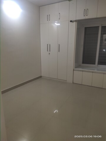 Room in 2 BHK Apartment at Hubtown Greenwoods, Vartak Nagar – for Rent