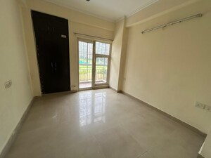 2.5 BHK Apartment For Sale in Gardenia Golf City, Sector 75