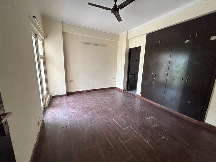 Bedroom, gardenia-golf-city 2.5 Bedroom 1150 Sq.Ft. Apartment In Sector 75 Noida 9122130