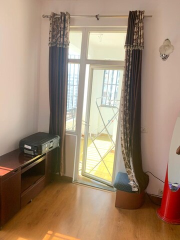 Furnished Amenities in 3 BHK Builder Floor at Rohtas Plumeria, Gomti Nagar – for Rent