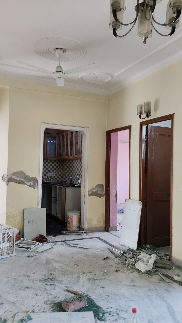 Room, sector 23 2 Bedroom 1802 Sq.Ft. Builder Floor In Sector 23 Gurgaon 9122144