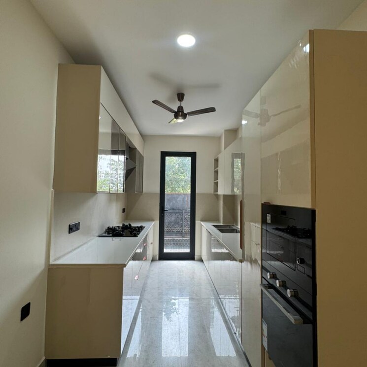 Kitchen, anant-raj-the-estate-residences 4 Bedroom 268 Sq.Yd. Builder Floor In Sector 63a Gurgaon 9122161