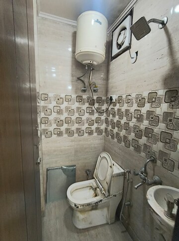 Attached Bathroom in 2 BHK Builder Floor at Govindpuri – for Sale