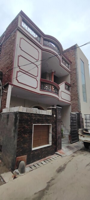 2.5 BHK Independent House For Sale in Sector 10