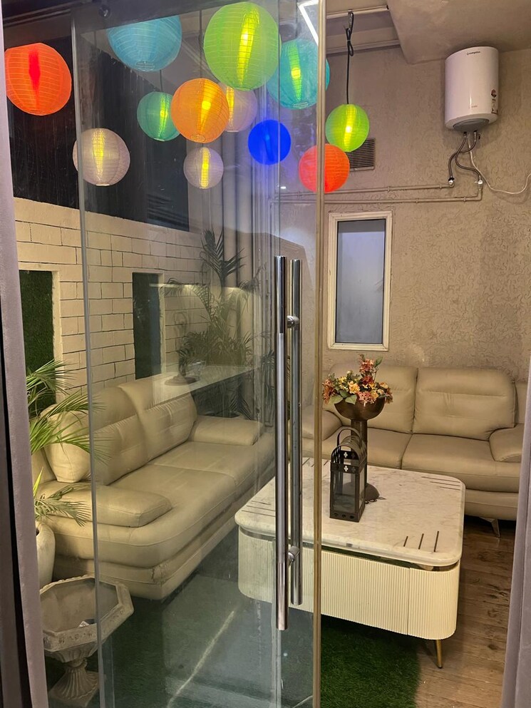 Balcony, rwa-apartments-sector-72 4 Bedroom 450 Sq.Mt. Independent House In Sector 72 Noida 9122196