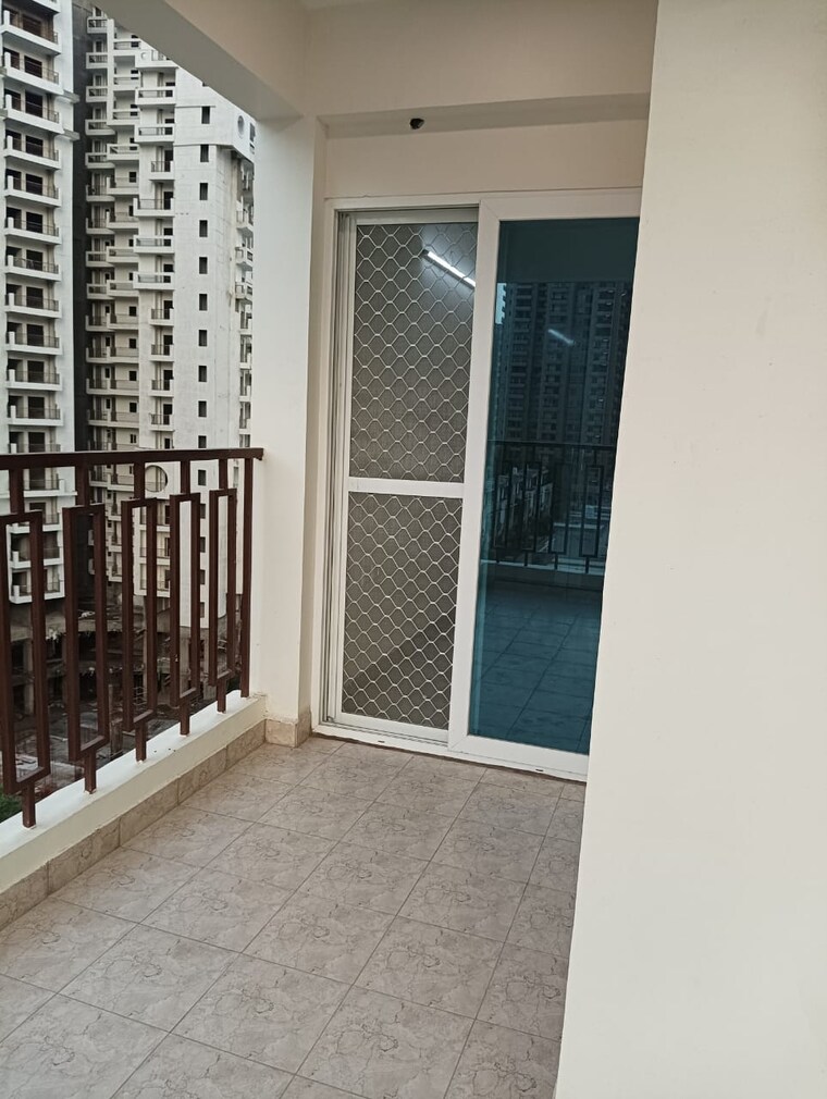 Balcony, ska-divya-towers 3 Bedroom 1775 Sq.Ft. Apartment In Sector 16 Greater Noida Greater Noida 9122209
