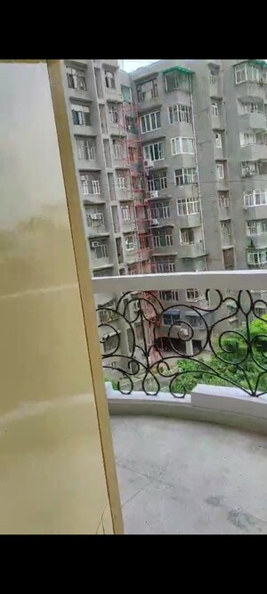 Master Plan in 3 BHK Apartment at Himalaya Apartment Vasundhara, Vasundhara Sector 5 – for Rent