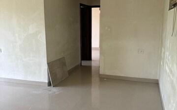 Room in 3 BHK Apartment at K Raheja Raheja Residency, Malad East – for Rent