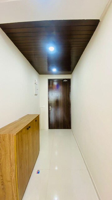 Room in 3 BHK Apartment at DLF Hyde Park, South Mullanpur – for Rent
