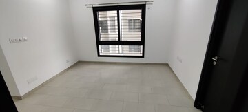 Room in 3 BHK Apartment at Sobha City Gurgaon, Sector 108 – for Rent