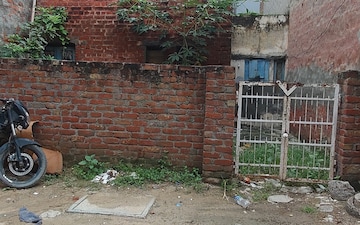 Plot For Sale in Sector 10