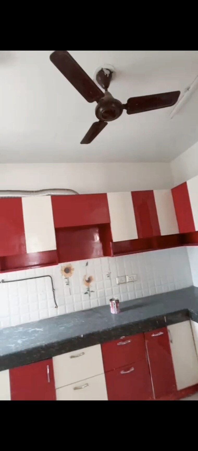 Kitchen, wall-rock-aishwaryam 3 Bedroom 1450 Sq.Ft. Apartment In Sector 16c Greater Noida Greater Noida 9122244