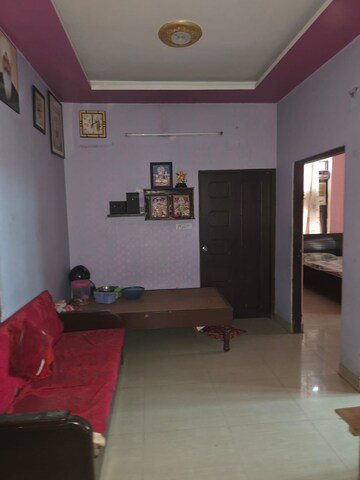 Living Room in 2 BHK Apartment at Lal Kothi – for Rent