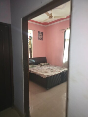 Bedroom in 2 BHK Apartment at Lal Kothi – for Rent