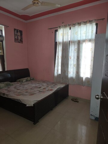 2 BHK Apartment For Rent in Lal Kothi