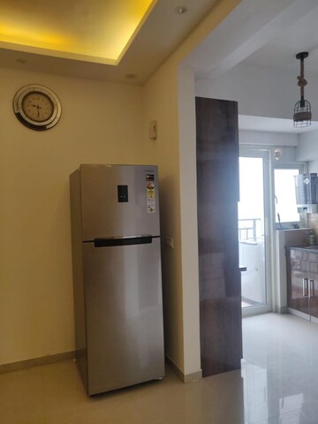Building Lobby in 3 BHK Builder Floor at Omaxe R2, Gomti Nagar – for Rent