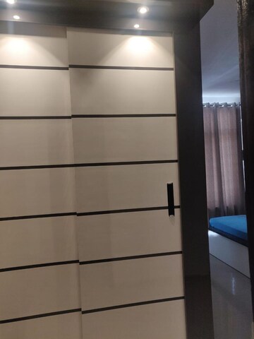 Furnished Amenities in 3 BHK Builder Floor at Omaxe R2, Gomti Nagar – for Rent