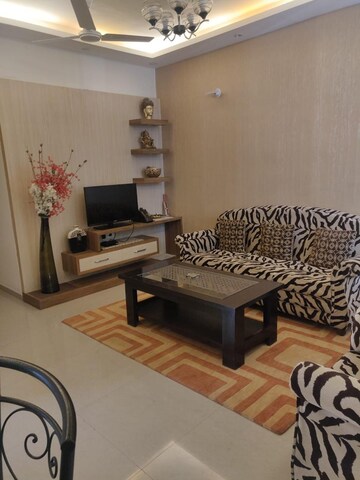 Living Room in 3 BHK Builder Floor at Omaxe R2, Gomti Nagar – for Rent